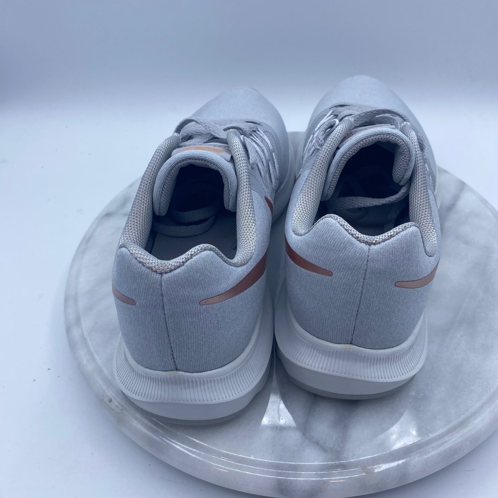 Nike Womens 7.5 Run Swift Wolf Grey Metallic Rose Gold Sneakers BV1160-001 - Picture 5 of 8